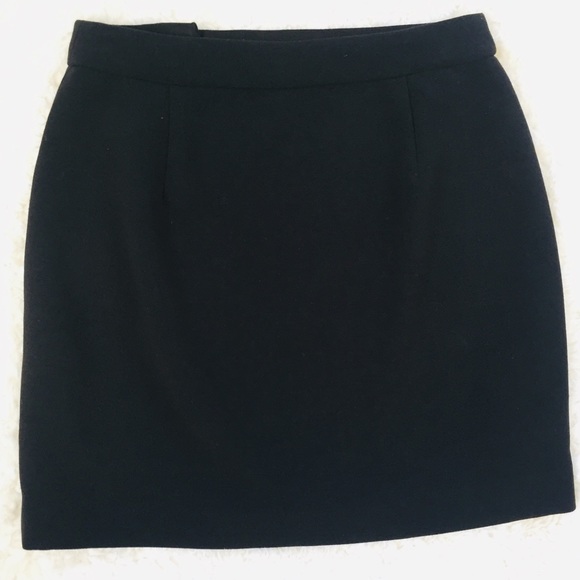 BANANA REPUBLIC Black Skirt Asymmetrical Zipper Size 0 - Picture 2 of 7